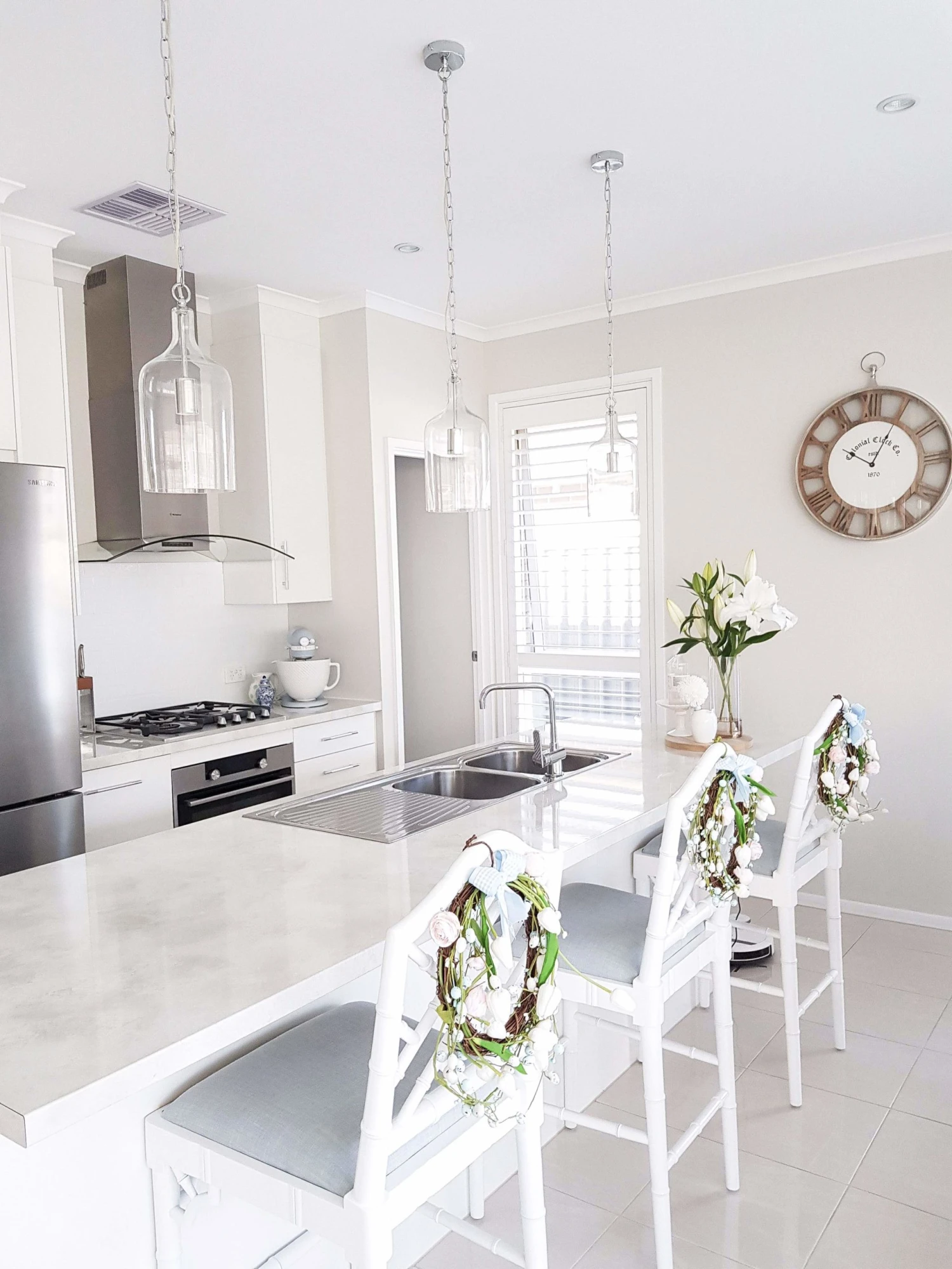 Chippendale Counter Stool – White 11 Chippendale Counter Stool – White - Image 9