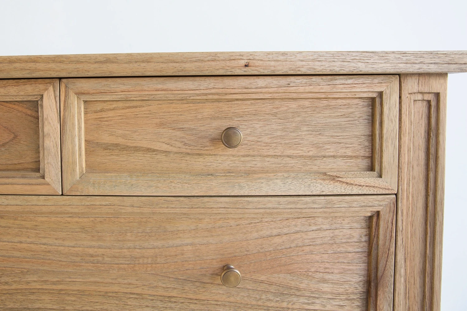 Hamilton Dresser – 5 Drawer – Weathered Oak 9 Hamilton Dresser – 5 Drawer – Weathered Oak - Image 7