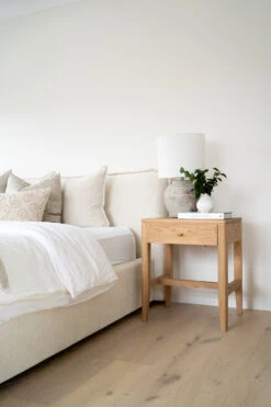 Paddington Bed – Linen 27 Paddington Bed – Linen -Abide Interiors Cora Bedside Paddington Bed Linen styled 1 1