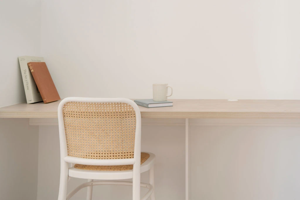 Hoffman Stacking Chair – White 15 Hoffman Stacking Chair – White - Image 13