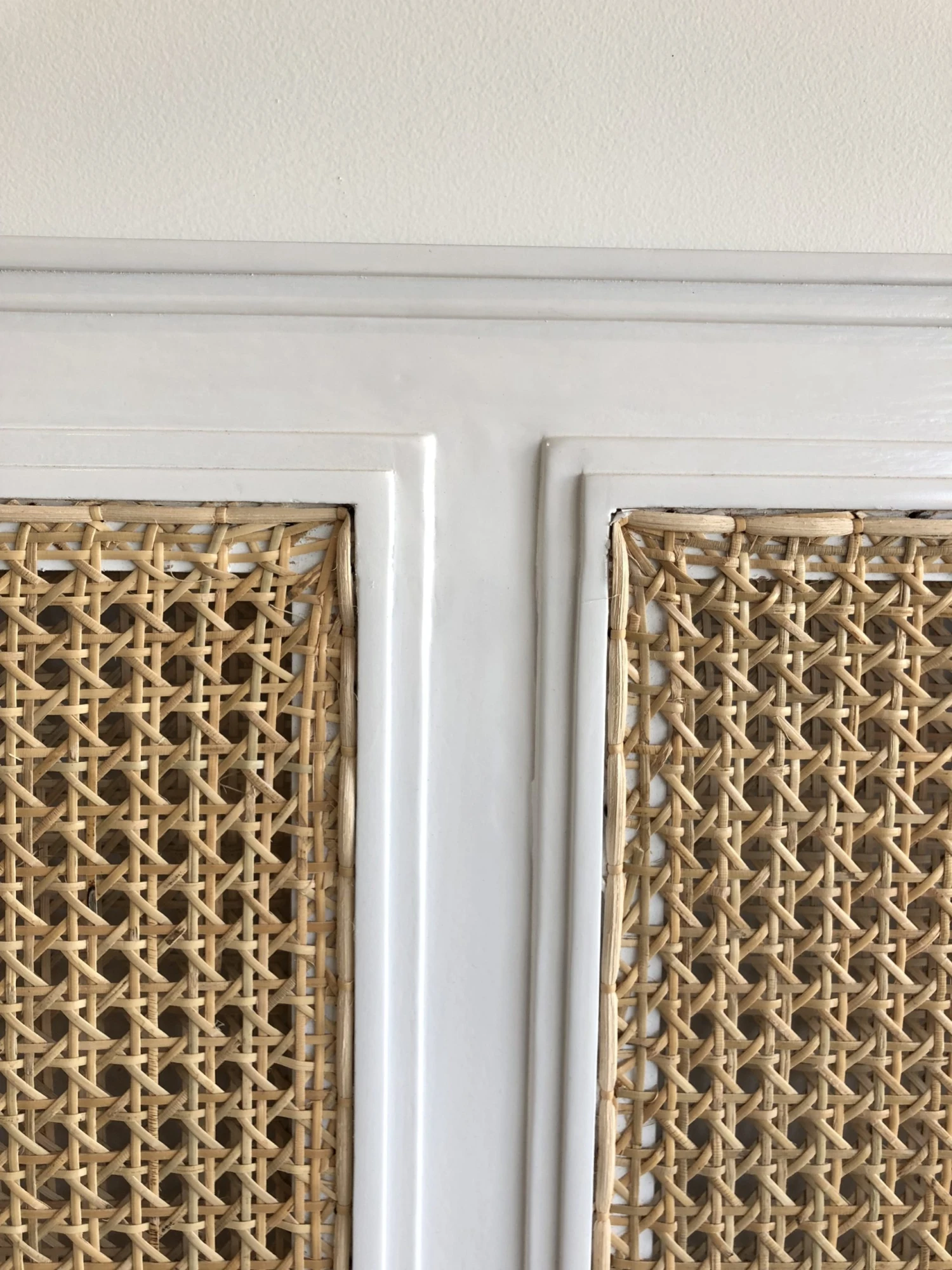 Hamilton Cane Bedhead – Queen Size – White 8 Hamilton Cane Bedhead – Queen Size – White - Image 7