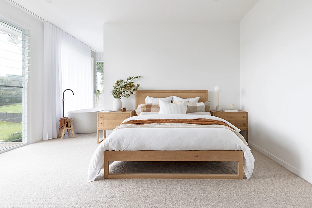 Clovelly Bed – Queen Size – American Oak 4 Clovelly Bed – Queen Size – American Oak - Image 2