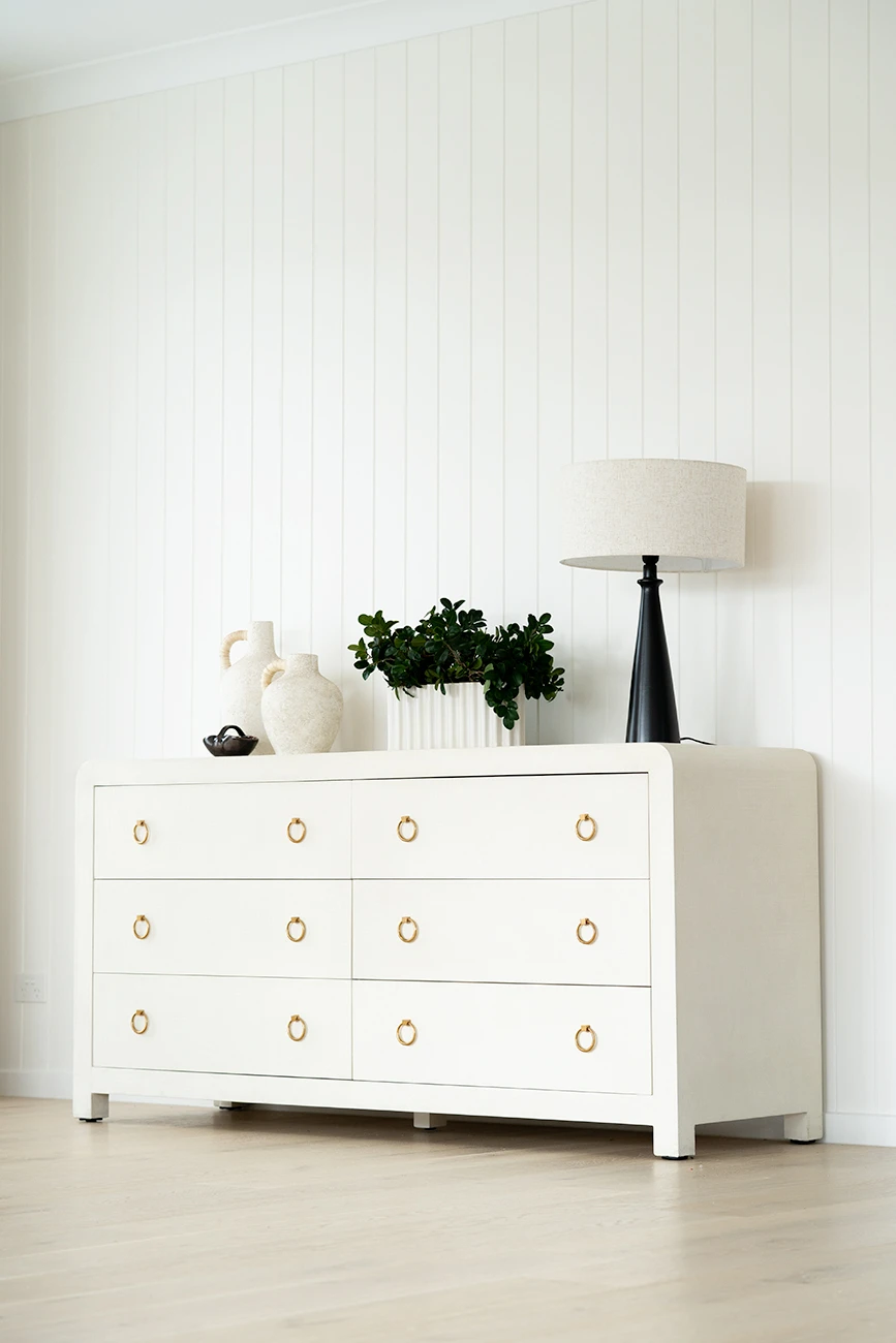 Newhaven Dresser – 6 Drawer – Ivory By Serrata Living 4 Newhaven Dresser – 6 Drawer – Ivory By Serrata Living - Image 2